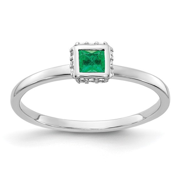 Million Charms 14k White Gold Diamond and Princess Green Emerald Ring Size 7